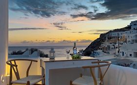 Perigiali Rooms & Apartments Folegandros